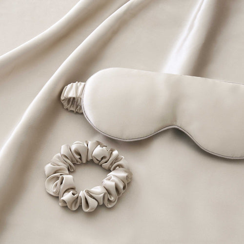 Dusklia - 19 Momme Silk Pillowcase, Eye Mask and Hair Tie Gift Set - Champagne