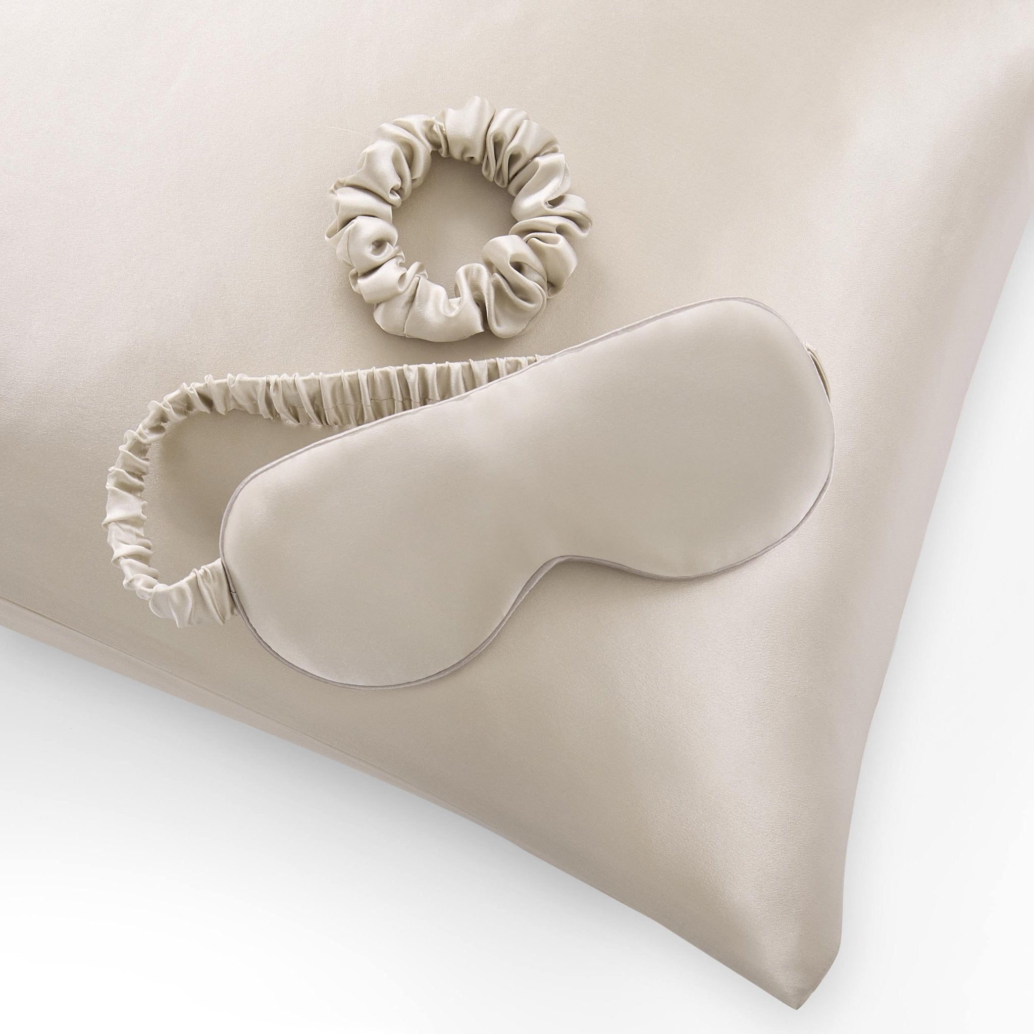 Dusklia - 19 Momme Silk Pillowcase, Eye Mask and Hair Tie Gift Set - Champagne