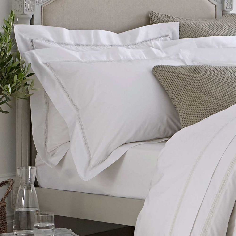 Dusklia - 200 Thread Count Percale Fitted Sheet - White