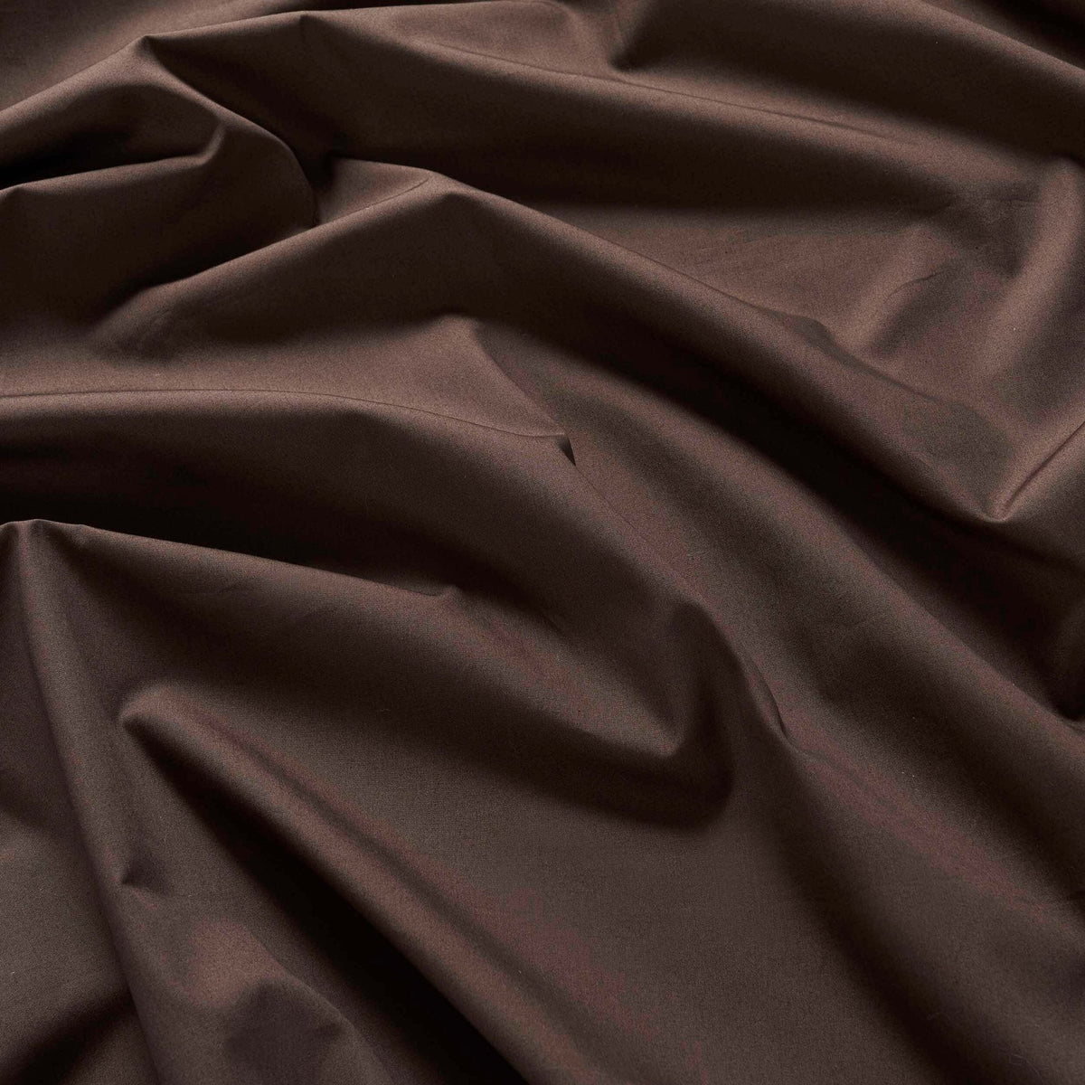 Dusklia - 200 Thread Count Plain-Dye Fitted Sheet - Chocolate