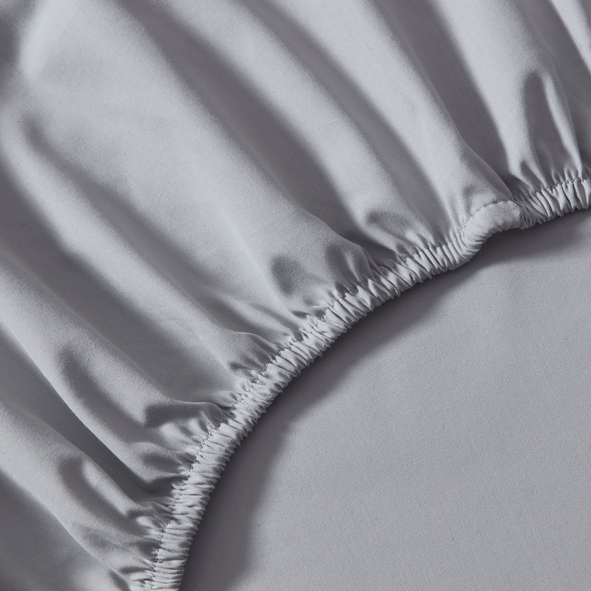 Dusklia - 200 Thread Count Plain-Dye Fitted Sheet - Light Grey