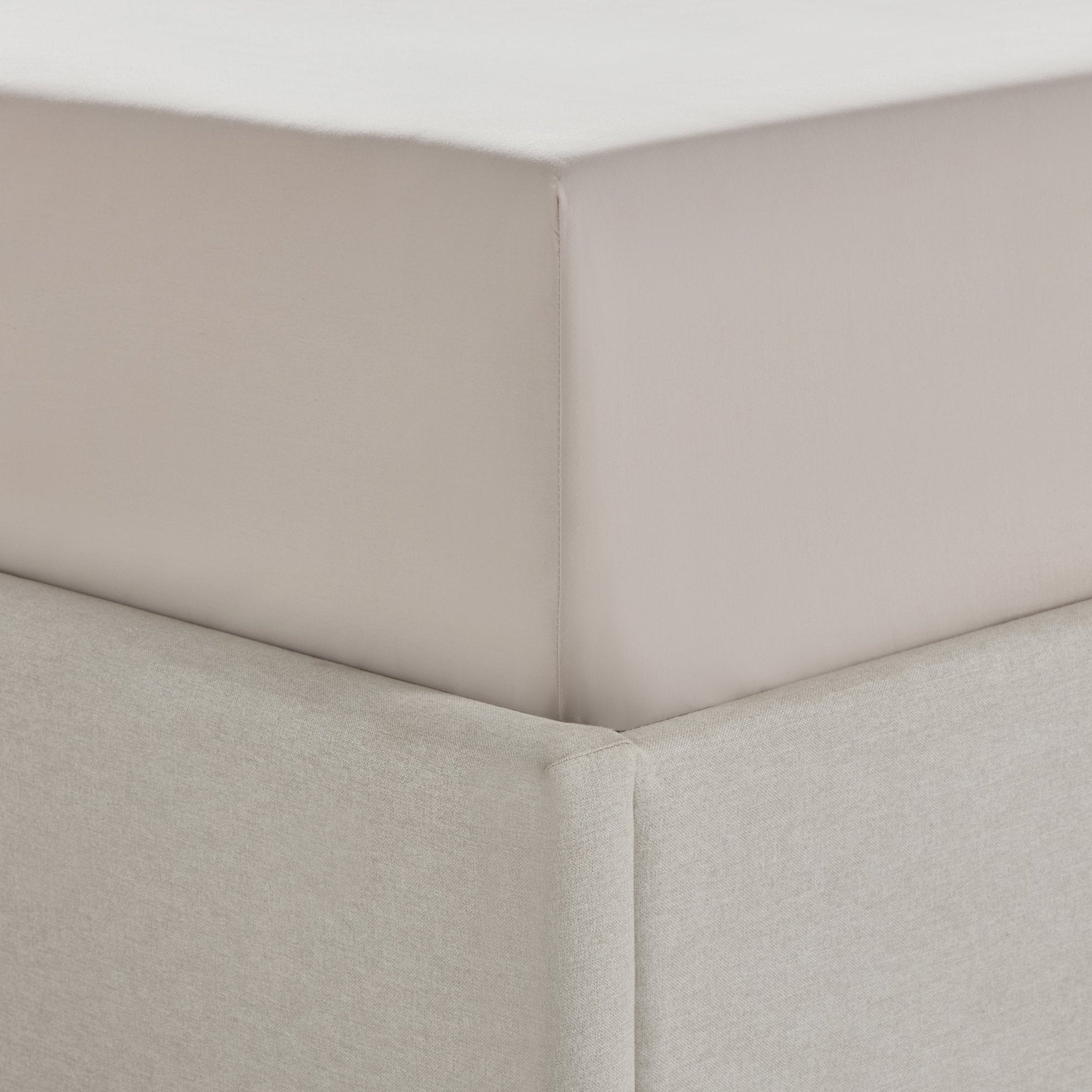 Dusklia - 200 Thread Count Plain-Dye Fitted Sheet - Natural