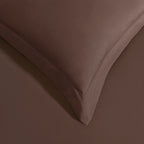 Dusklia - Pair of Plain-Dye Oxford Pillowcases - 200 Thread Count - Chocolate