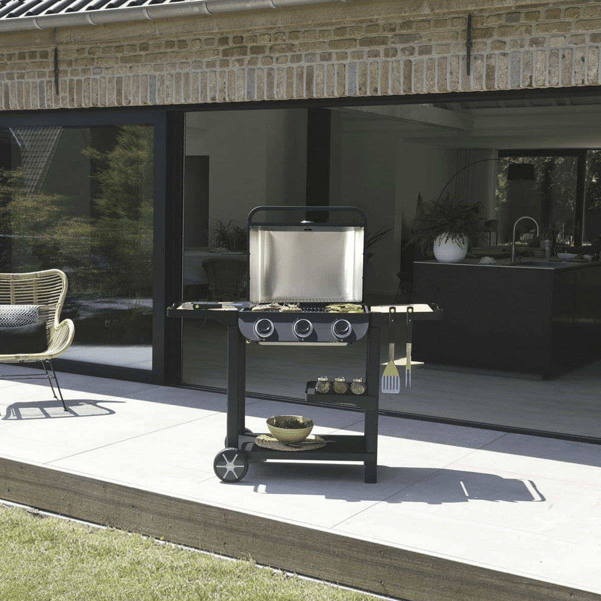 Barbecue gaz sur chariot Ibiza - 3 Brûleurs 8,4 kW