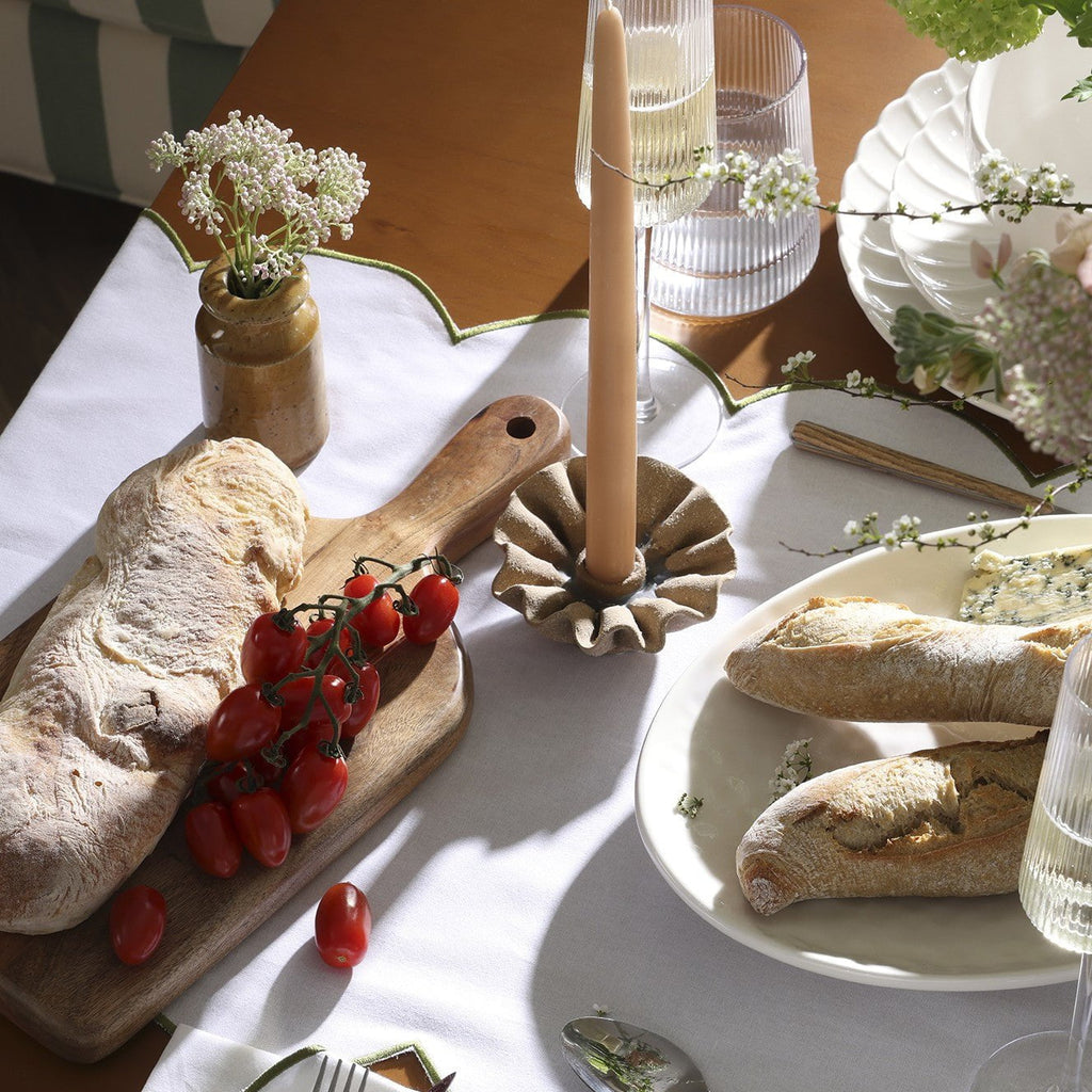 Dusklia - Acacia Medium Chopping Board - Natural