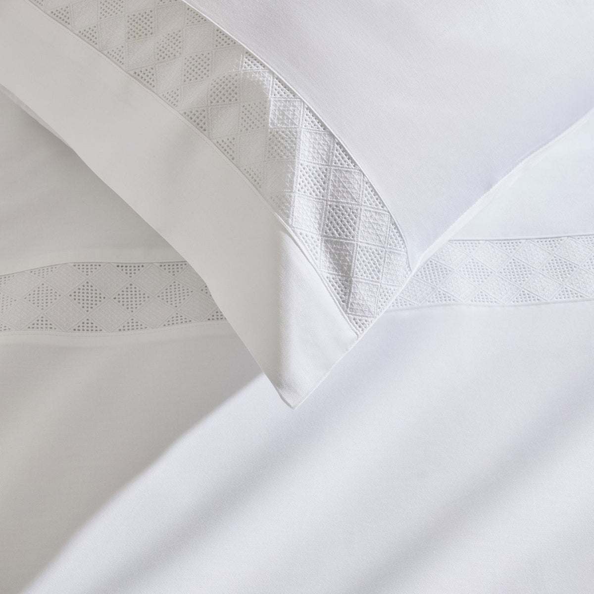 Dusklia - Pair of Alma 300 Thread Count Lace Insert Classic Pillowcases - Sateen - Off White