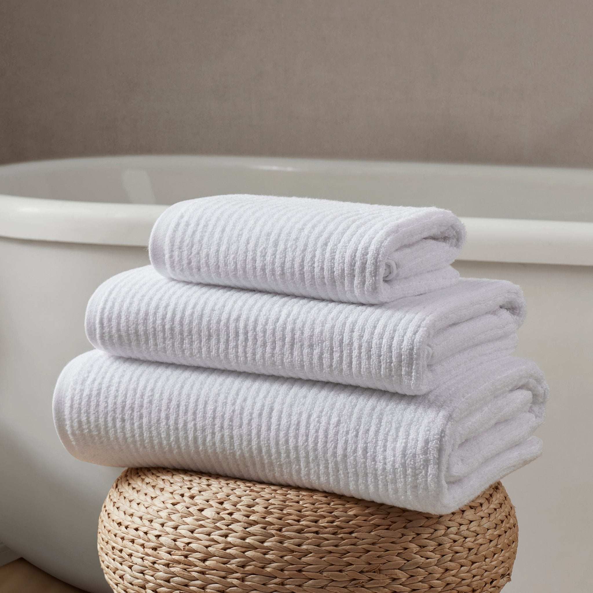 Dusklia - Antigua Soft Fine Ribbed Towel Collection - White