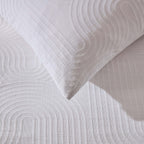 Dusklia - Archie Geo Woven Jaquard 200 Thread Count Duvet Cover & Pillowcase Set - White