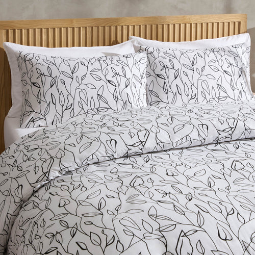 Dusklia - Astrid 100% Cotton Duvet Cover & Pillowcase Set - Off White/Black