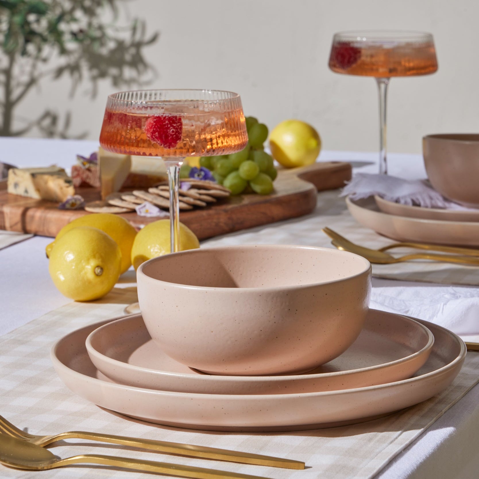 Dusklia - Balos Stoneware Set of 4 Cereal Bowls - Pink Sand