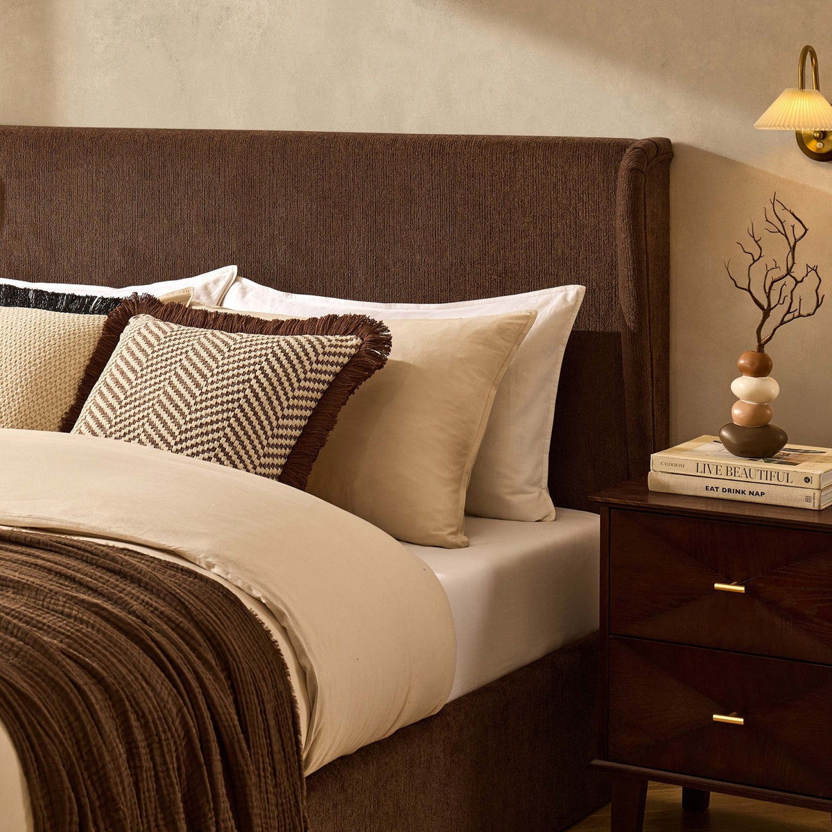 Dusklia - Berkeley Ottoman Storage Bed - Textured Cappuccino