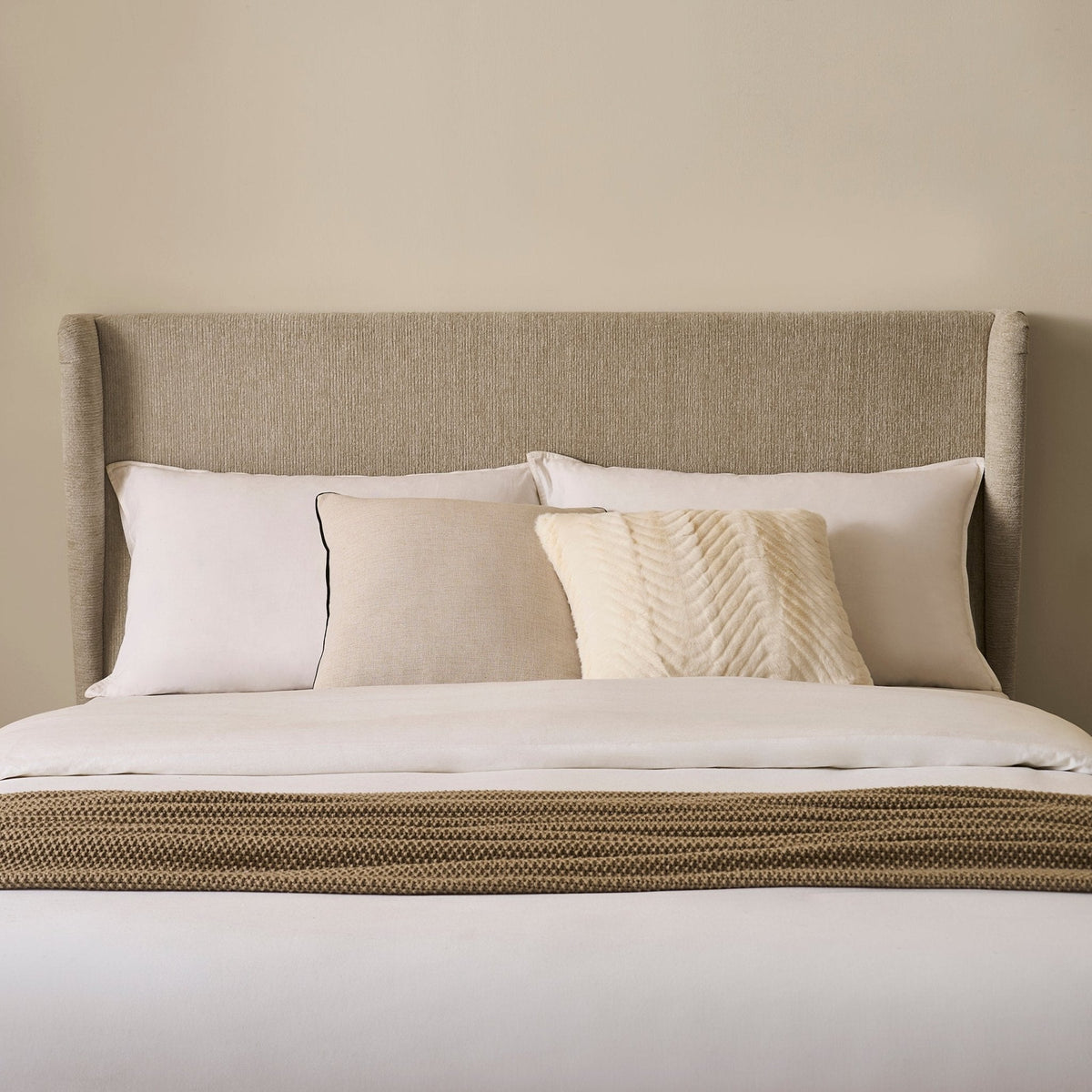 Dusklia - Berkeley Ottoman Storage Bed - Textured Oatmeal