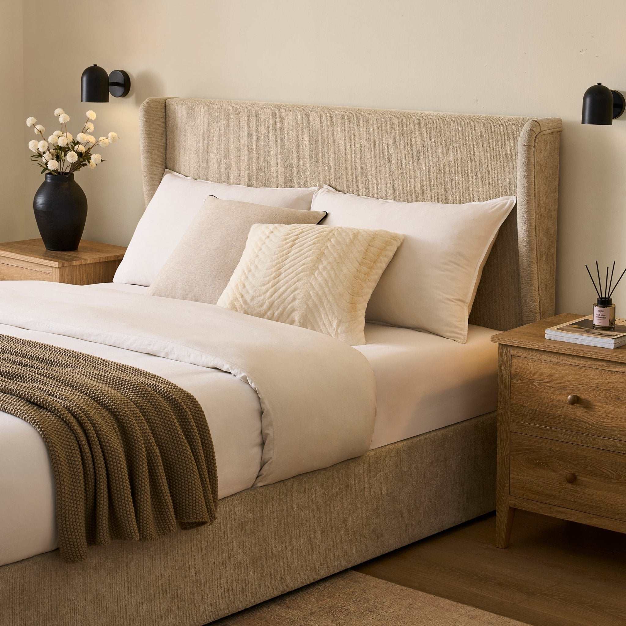 Dusklia - Berkeley Ottoman Storage Bed - Textured Oatmeal