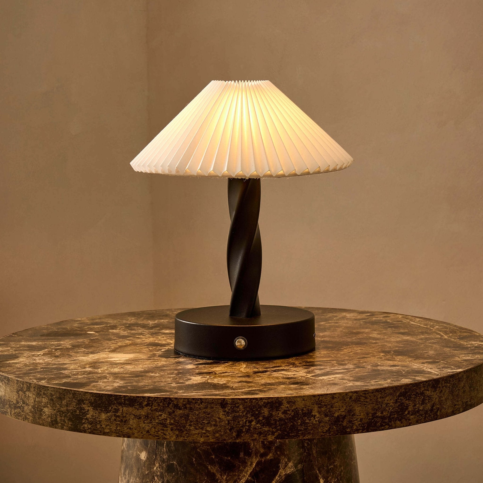 Dusklia - Birdie Rechargeable Pleated Table Lamp - Black/ White