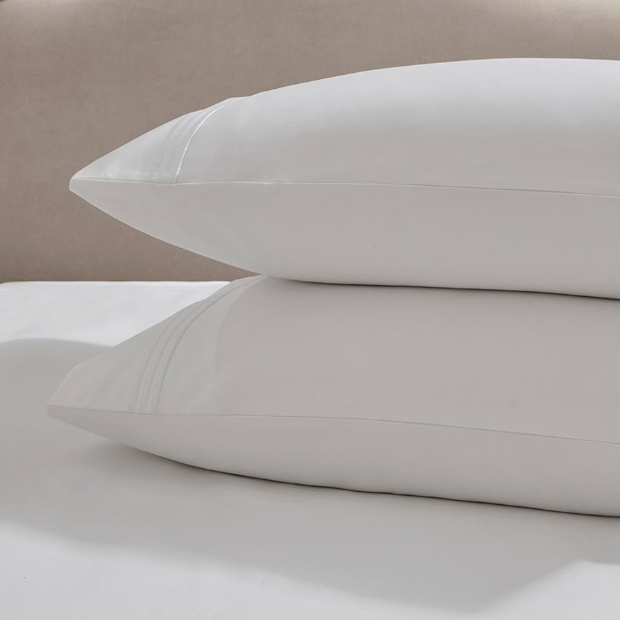 Dusklia - Pair of Bloomsbury 1000 Thread Count Classic Pillowcases - White
