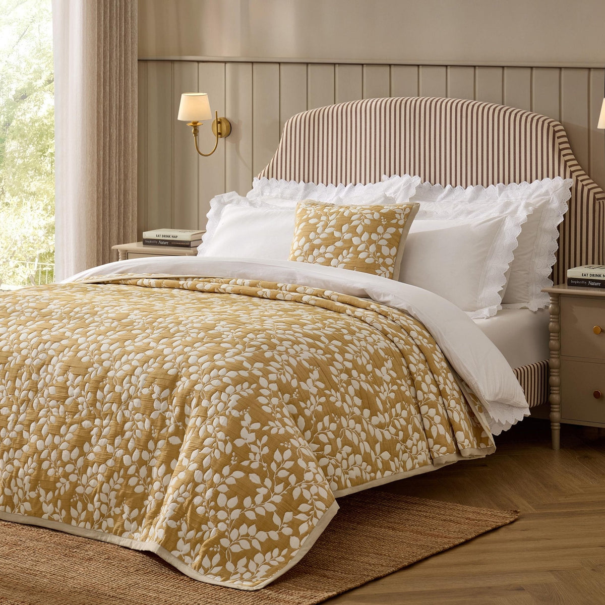 Dusklia - Bordeaux Contrast Floral Matelasse Bedspread - Mustard