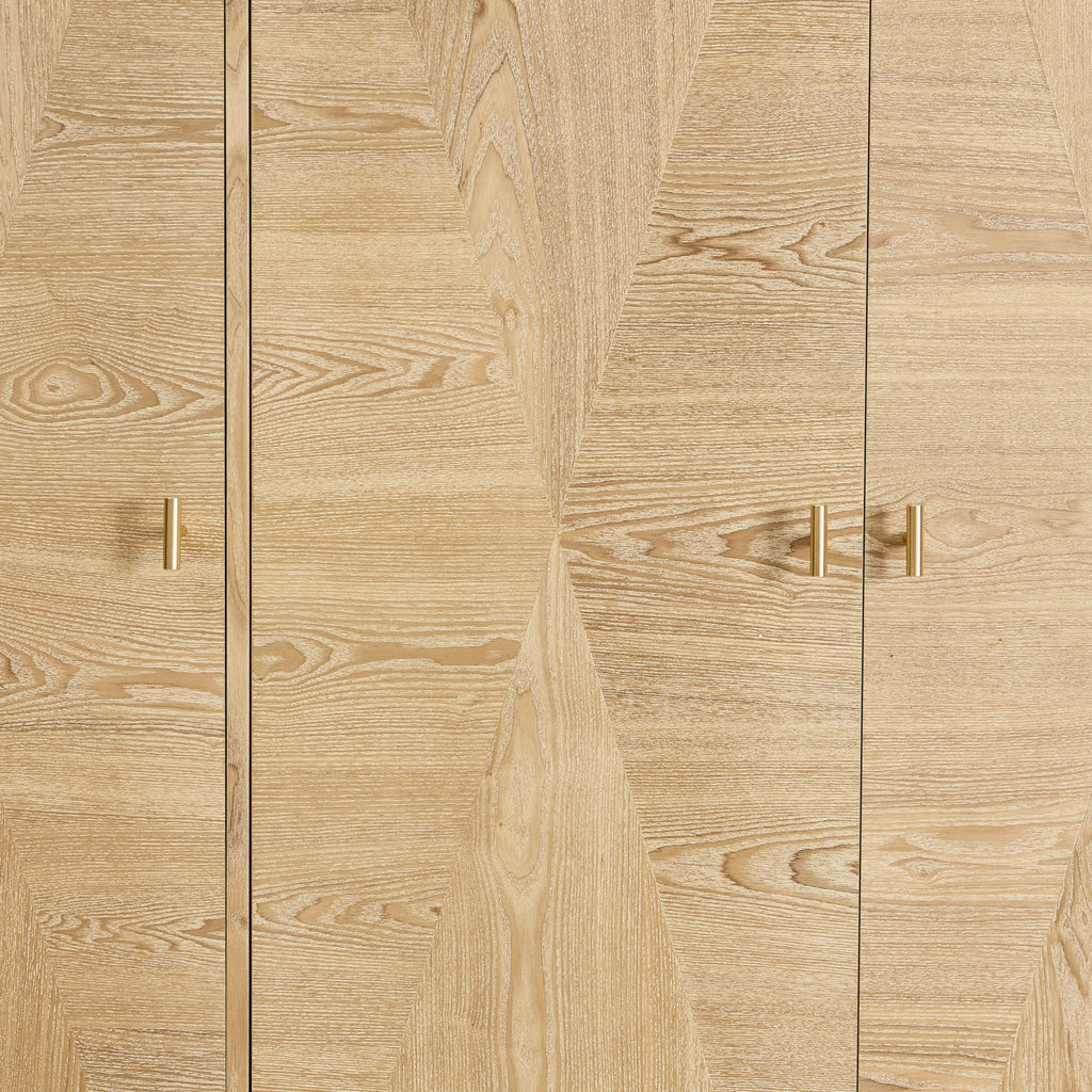 Dusklia - Brianna Concave 3 Door Wardrobe with Drawers - Light Wood