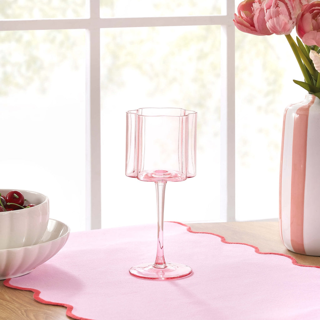 Dusklia - Brynn Scalloped Edge Wine Glasses - Set of 4 - Pink