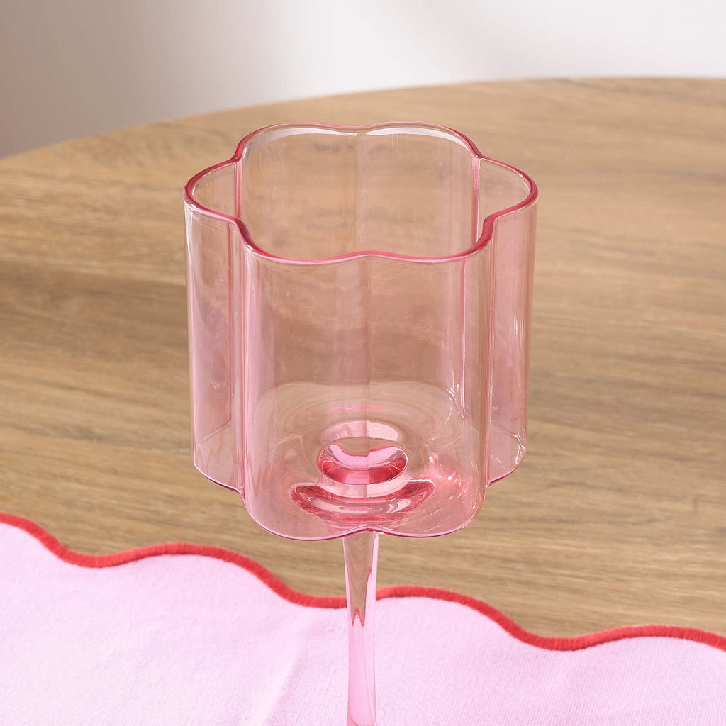 Dusklia - Brynn Scalloped Edge Wine Glasses - Set of 4 - Pink