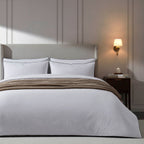Dusklia - Cambridge 200 Thread Count Duvet Cover - Cotton - White/Black