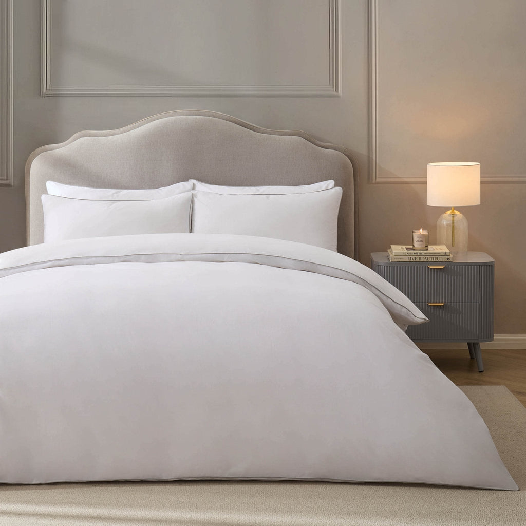 Dusklia - Cambridge 200 Thread Count Duvet Cover - Cotton - White/Grey