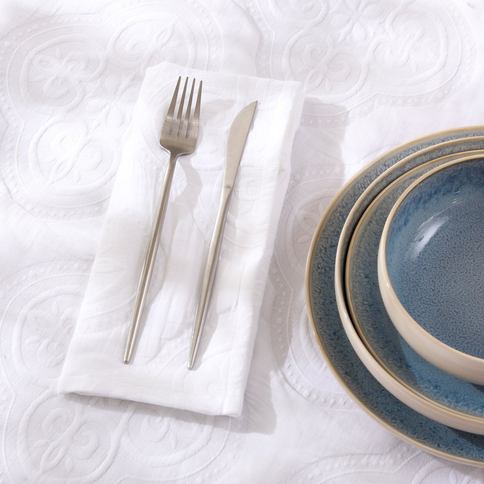 Dusklia - Cannes Matelassé 300 Thread Count Set of 4 Napkins - White