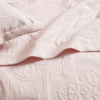 Dusklia - Cannes Matelassé Bedspread - Ballet Slipper