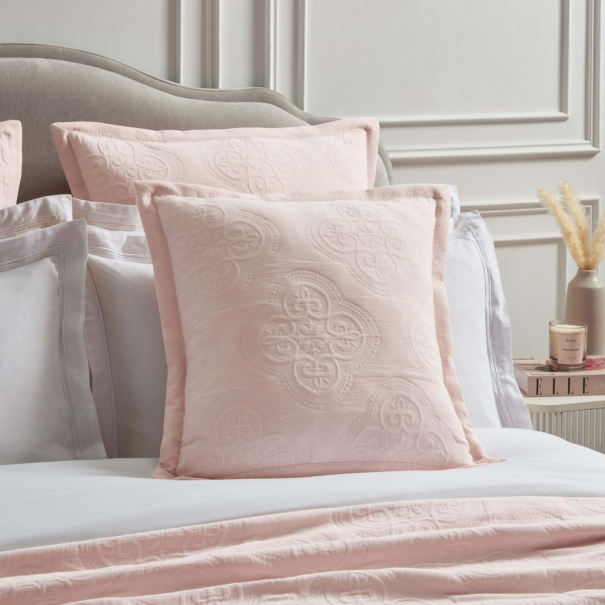 Dusklia - Cannes Matelassé Cushion Cover - Ballet Slipper