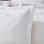 Dusklia - Cannes Matelassé Cushion Cover - White