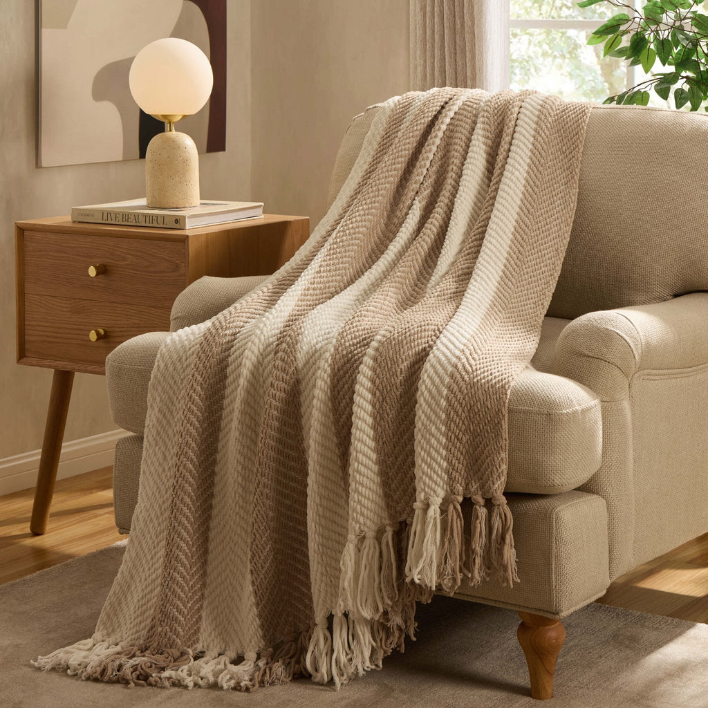 Dusklia - Chenille Stripe Tassel Herringbone Sofa Throw - Oatmeal/White