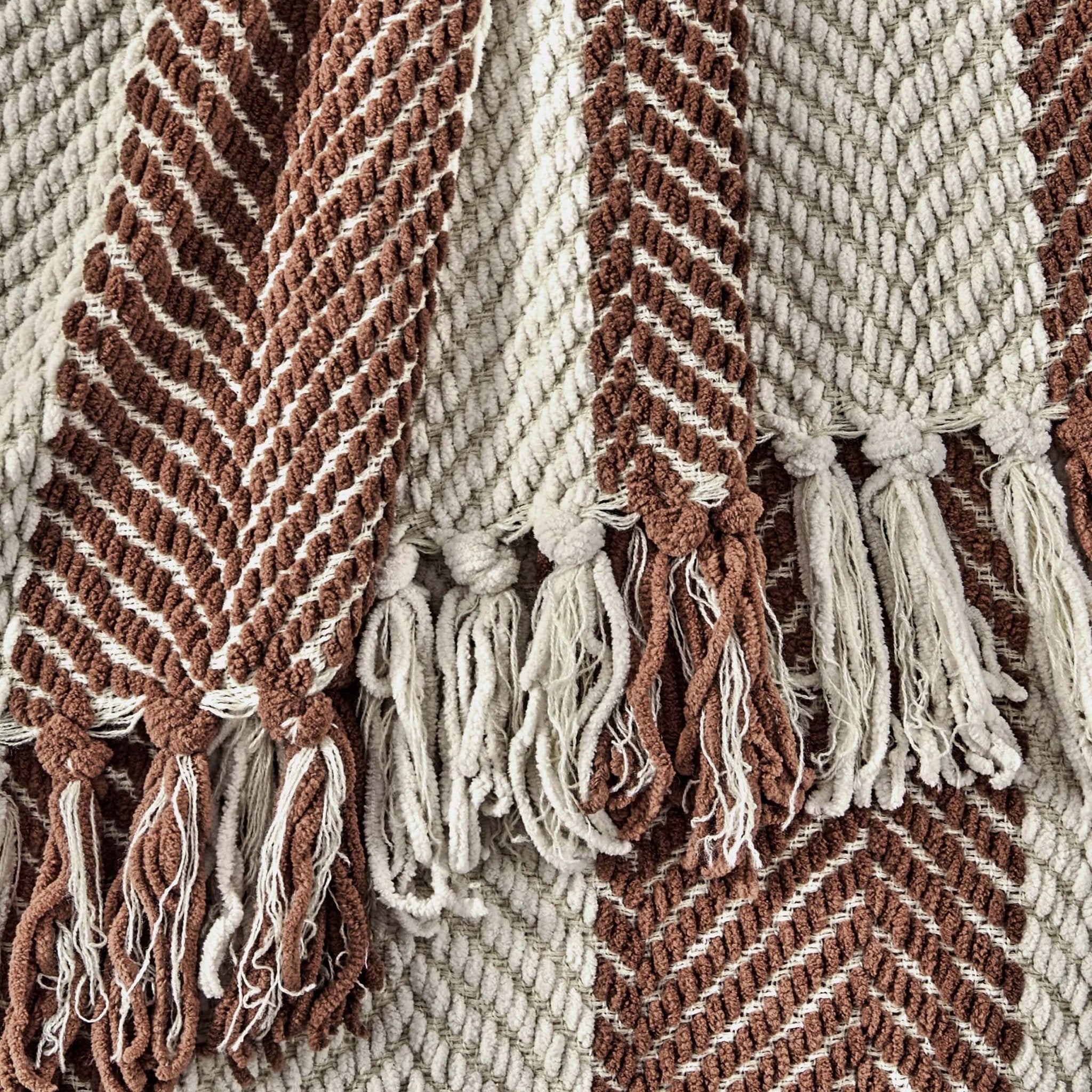 Dusklia - Chenille Stripe Tassel Herringbone Sofa Throw - Rust/Cream