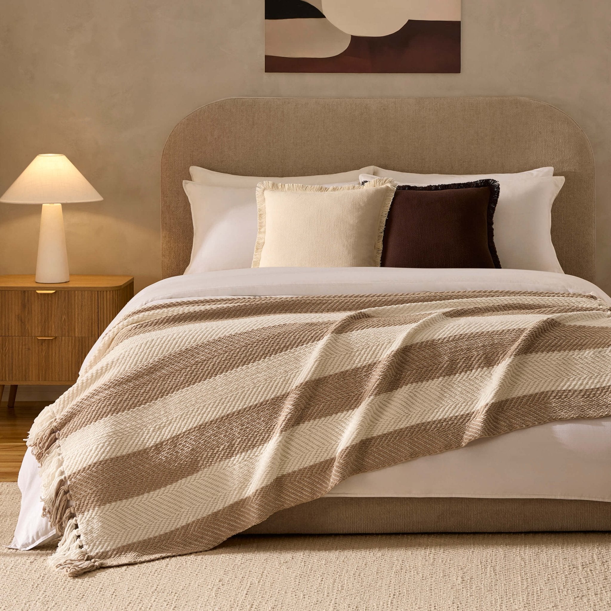 Dusklia - Chenille Stripe Tassel Herringbone Throw - Oatmeal/White