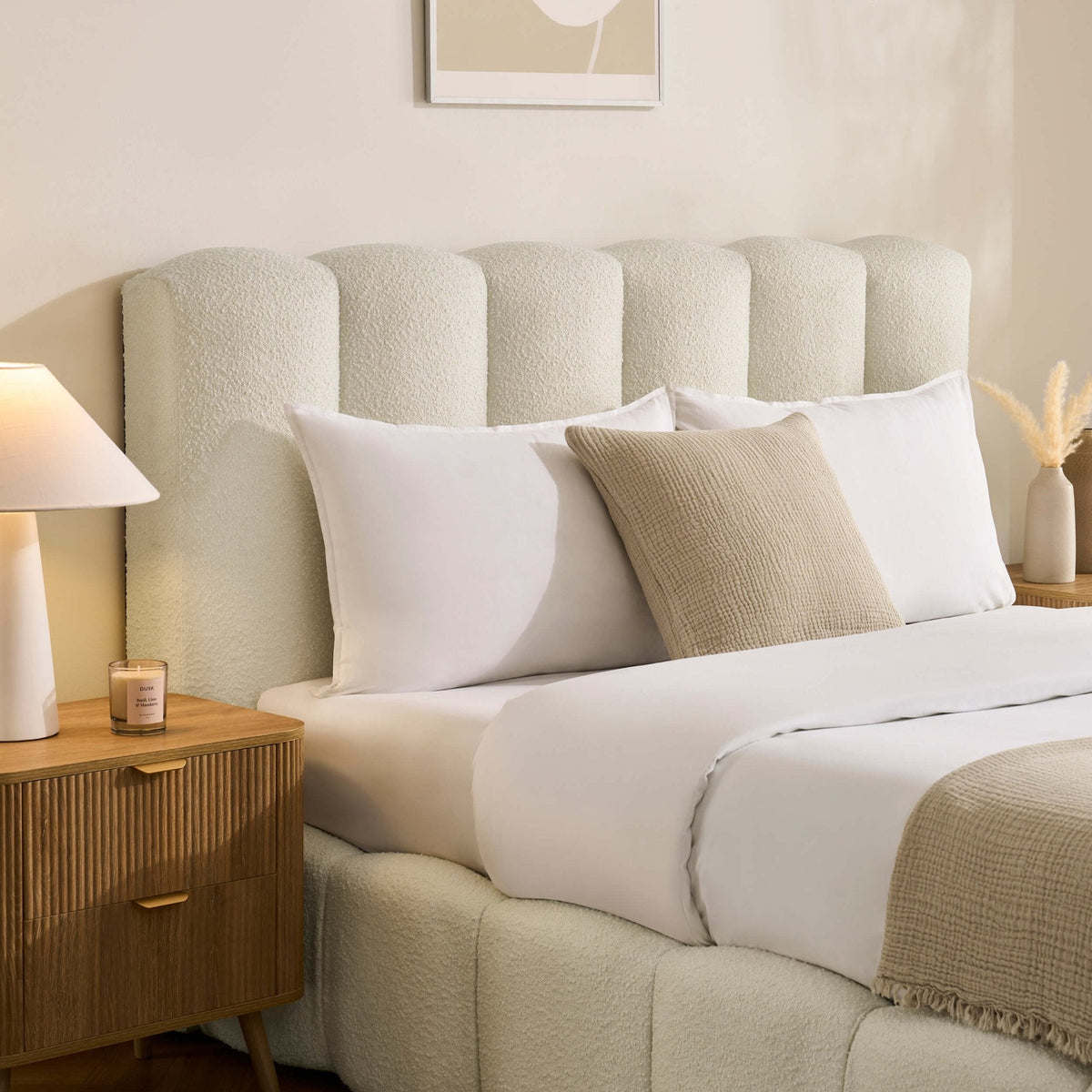 Dusklia - Cheshire Boucle Ottoman Storage Bed - Off White