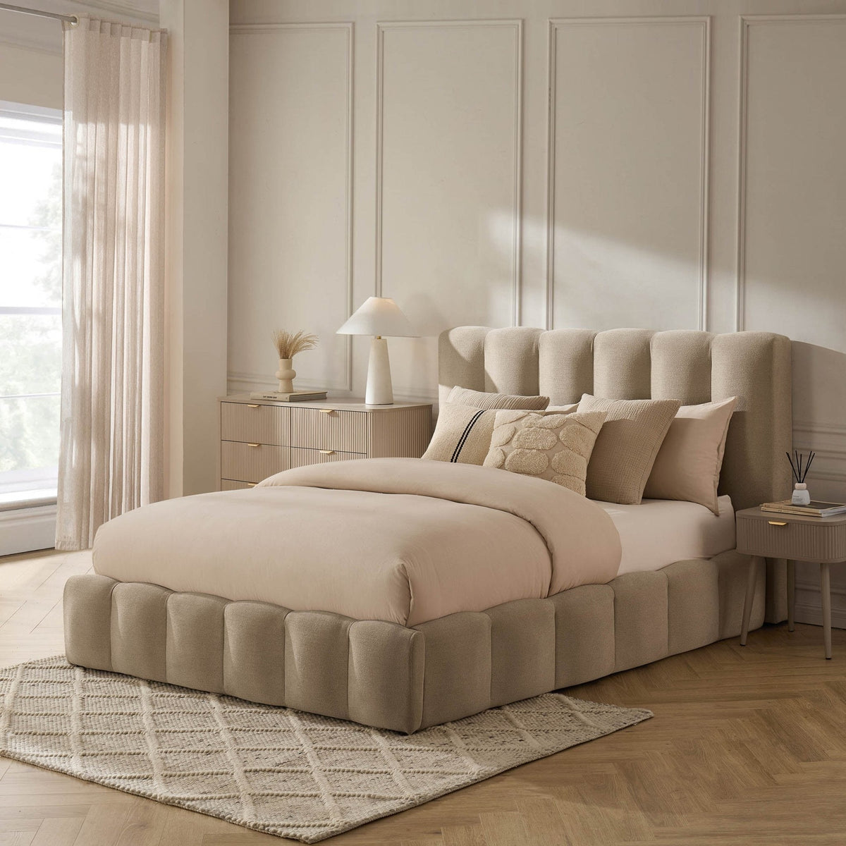 Dusklia - Cheshire Ottoman Storage Bed - Chenille Oatmeal