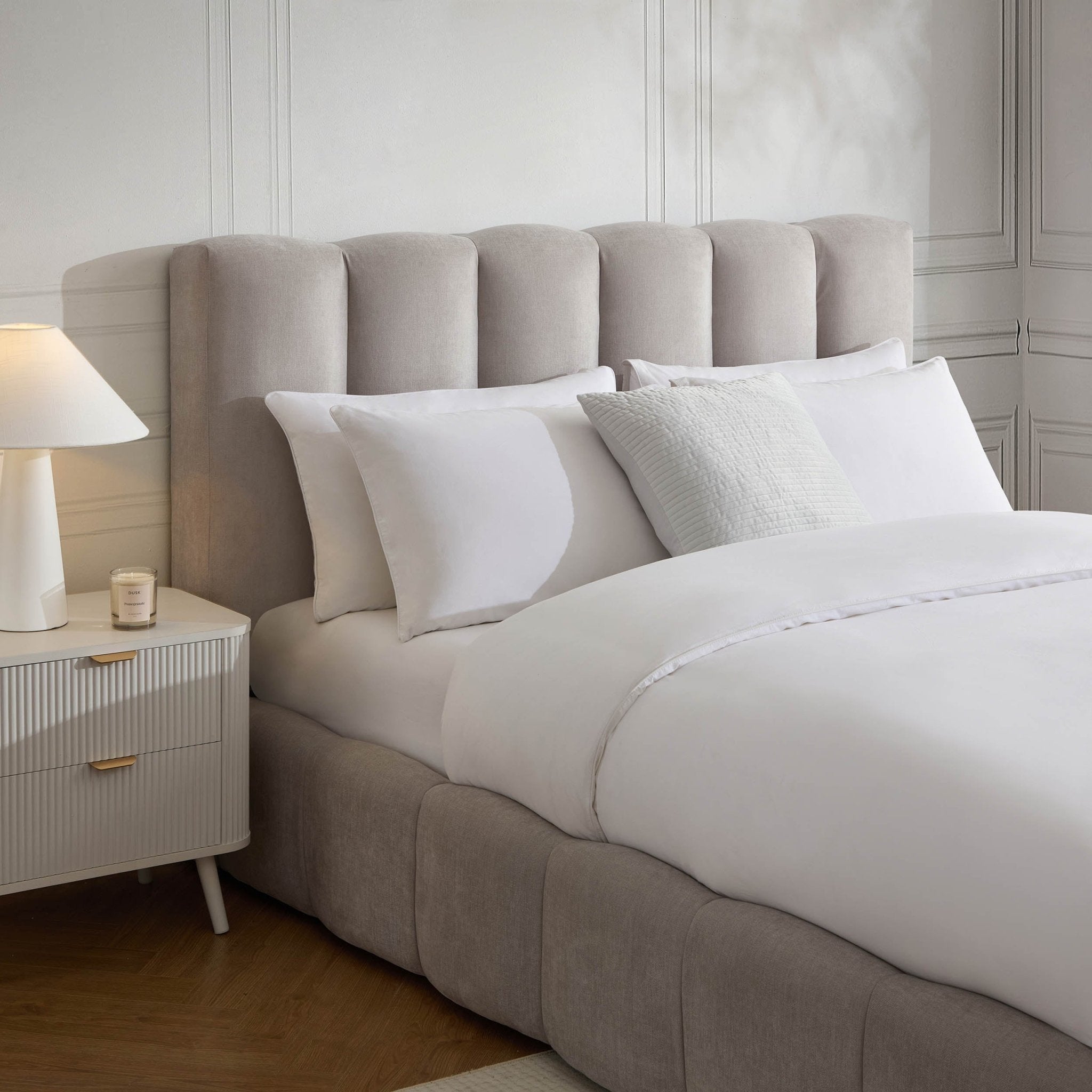 Dusklia - Cheshire Ottoman Storage Bed - Light Grey