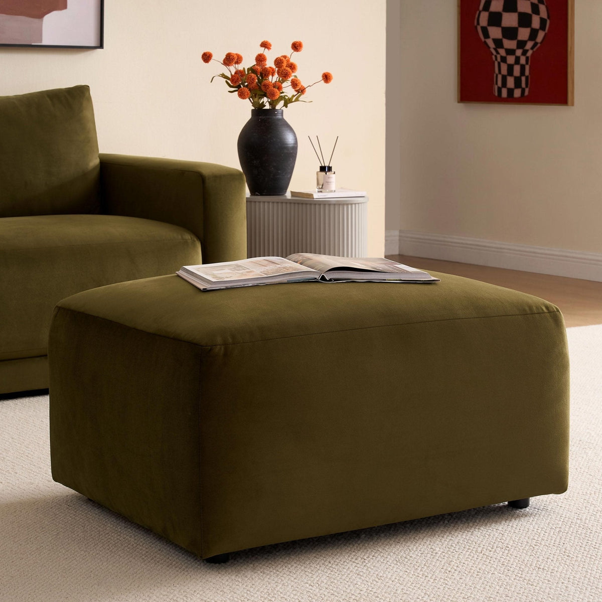 Dusklia - Chicago Pouffe - Rich Green