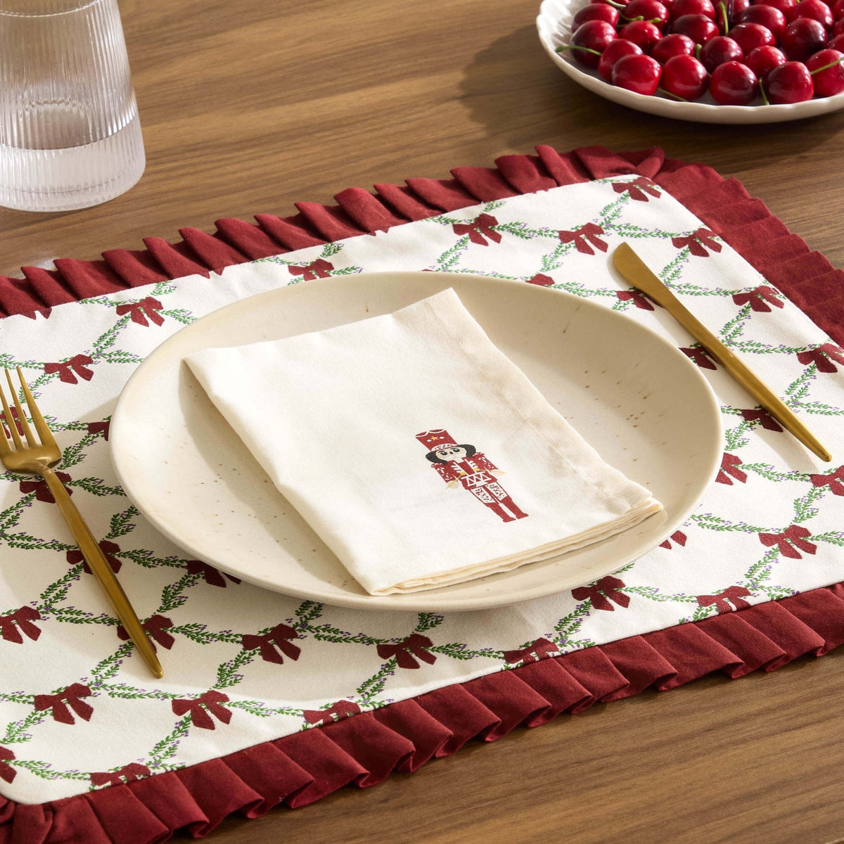 Dusklia - Christmas Nutcracker Set of 4 Napkins - Red