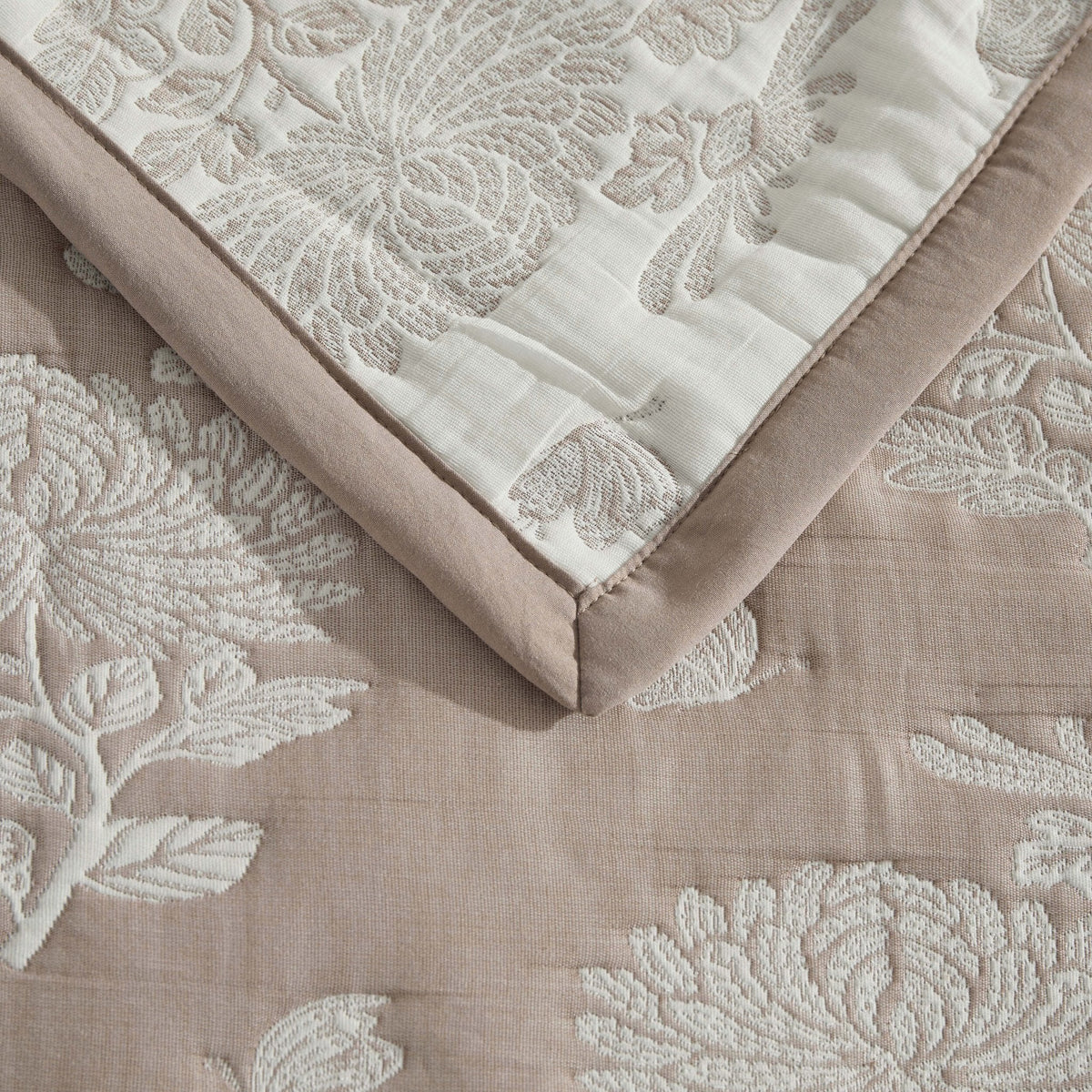 Dusklia - Chrysanthemum Embroidered Bedspread - Taupe