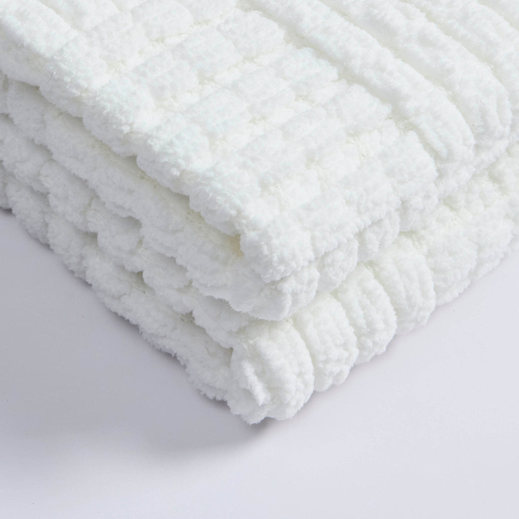 Dusklia - Chunky Chenille Sofa Throw - White
