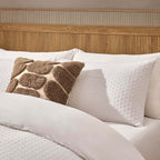 Dusklia - Clipped Jacquard Dobby 100% Cotton Duvet Cover & Pillowcase Set - White
