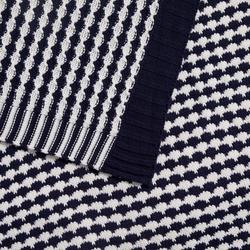 Dusklia - Contrast Pattern Knit Sofa Throw - Midnight