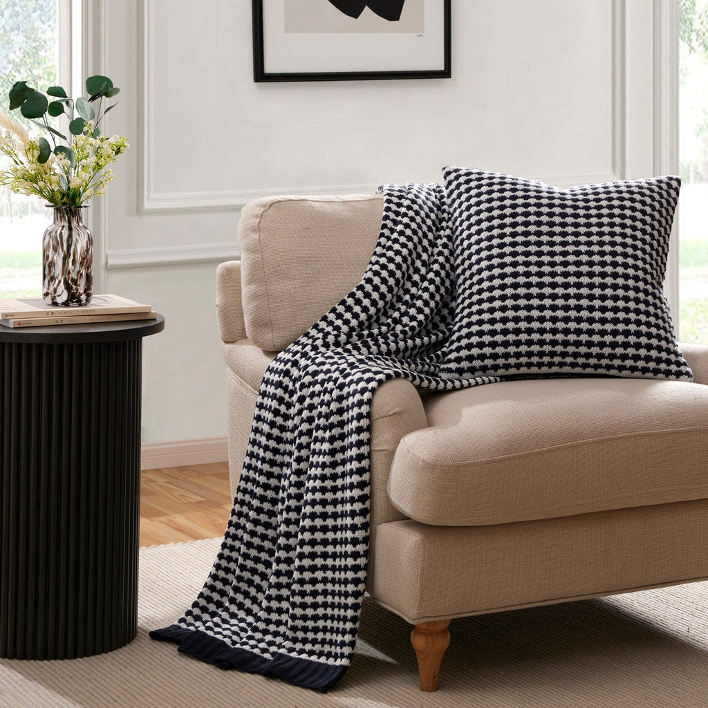 Dusklia - Contrast Pattern Knit Sofa Throw - Midnight