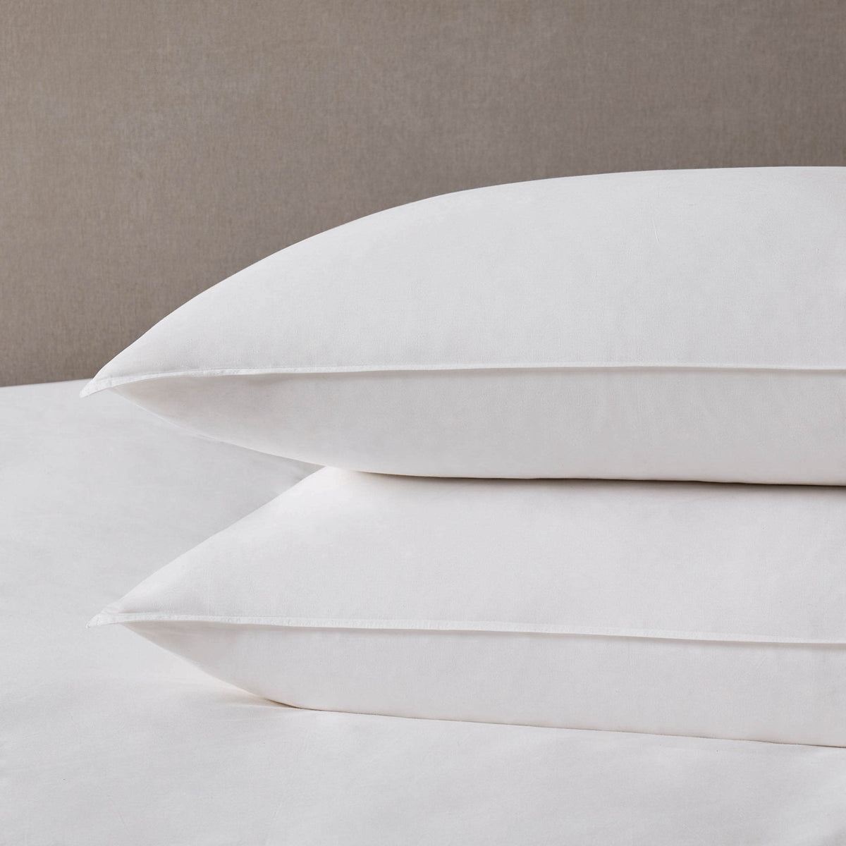 Dusklia - Cooling Cotton 180 Thread Count Duvet Cover, Pillowcase & Fitted Sheet Set - White