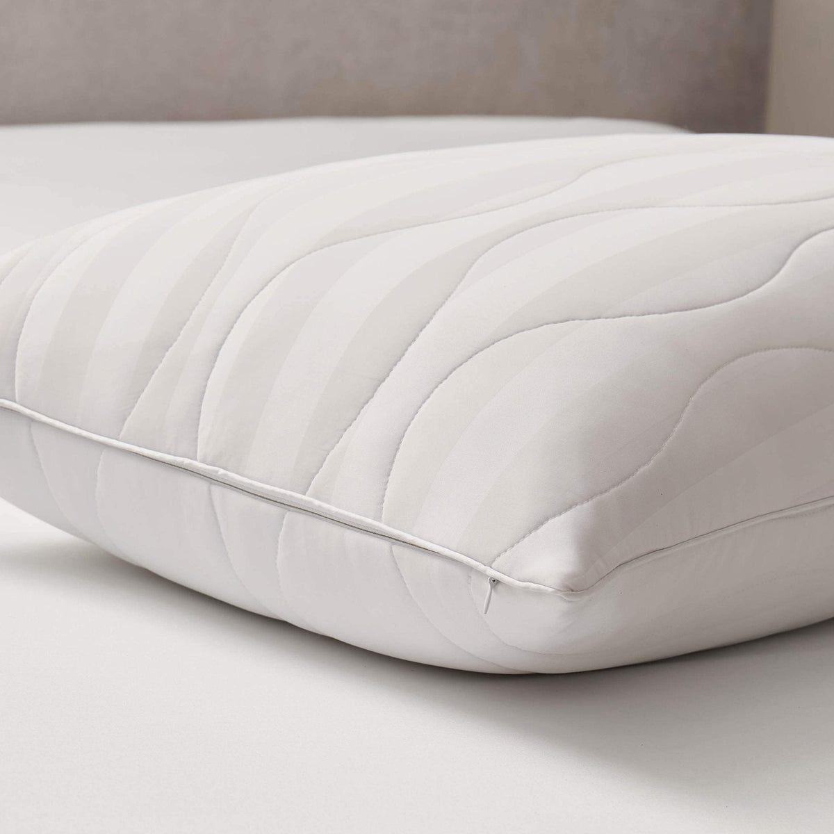 Dusklia - Cooling Quilted Pillow Protector - White