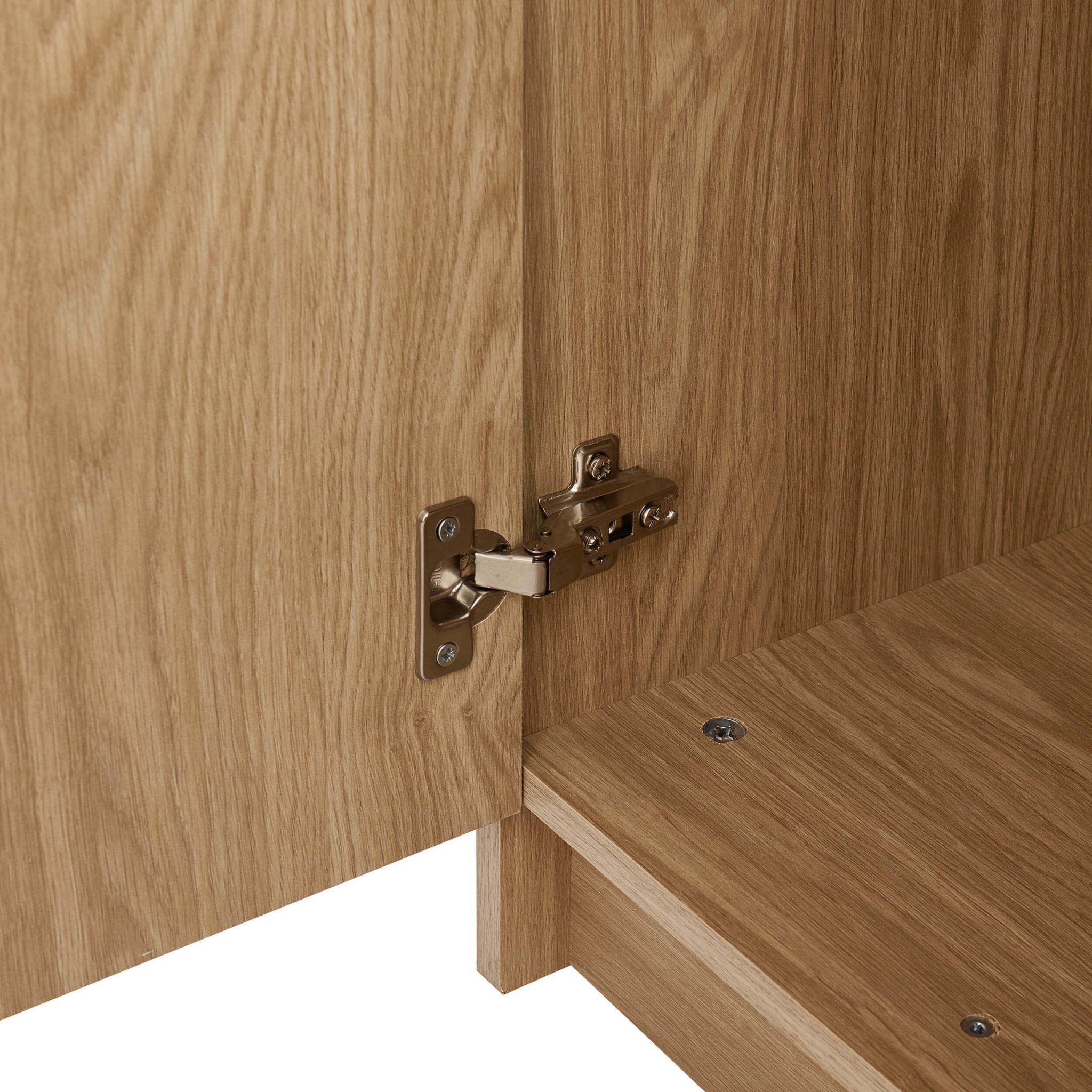 Dusklia - Darcey 3 Door Wardrobe - Light Wood