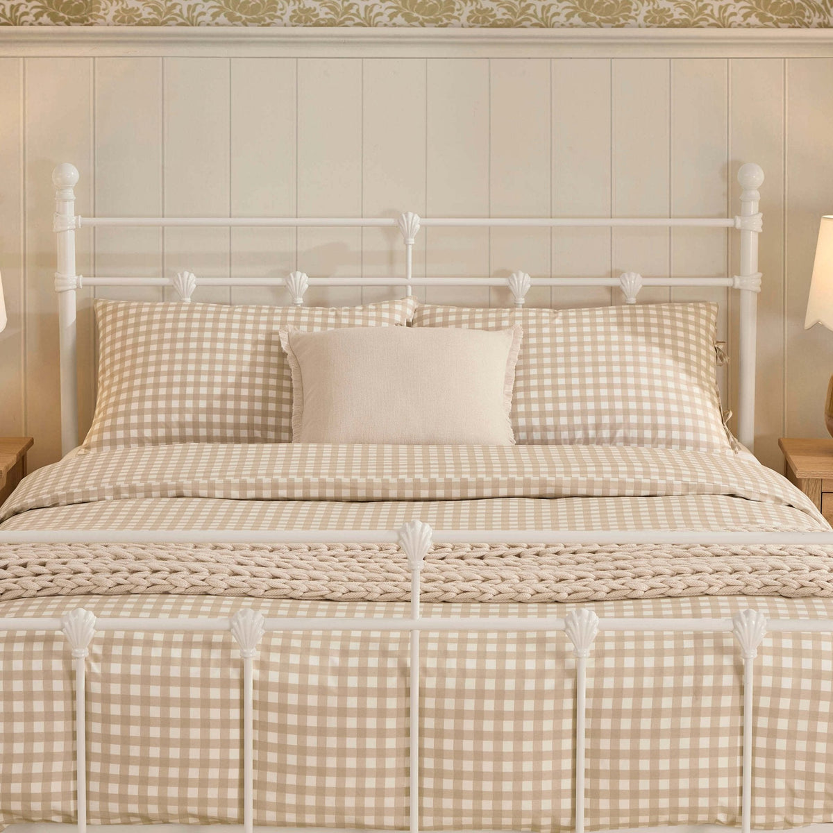 Dusklia - Dorset Metal Bed Frame - White