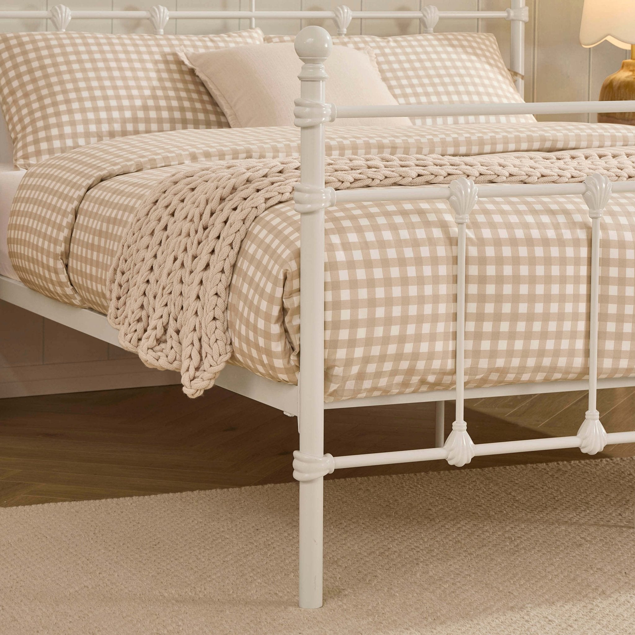 Dusklia - Dorset Metal Bed Frame - White