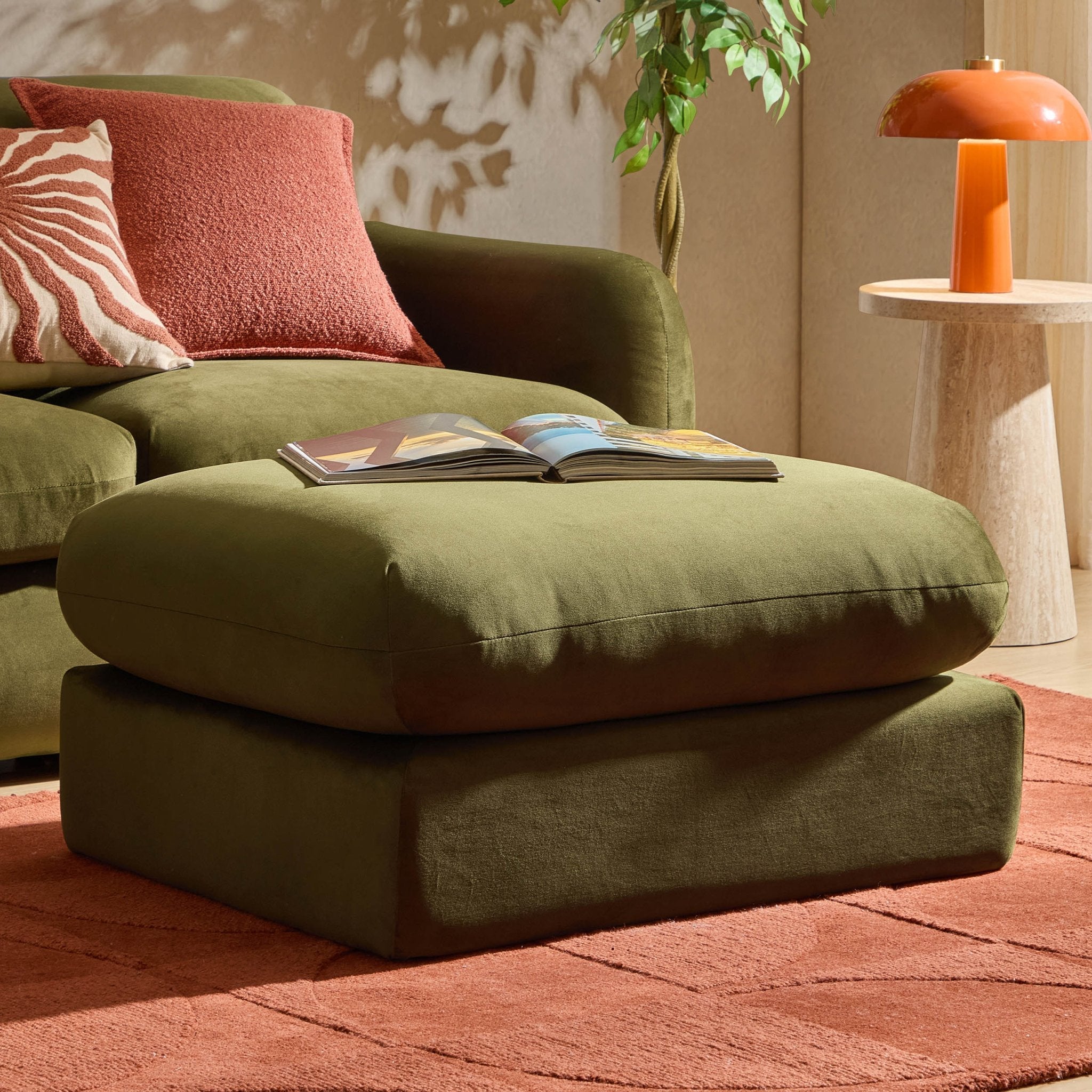 Dusklia - Dublin Pouffe - Rich Green