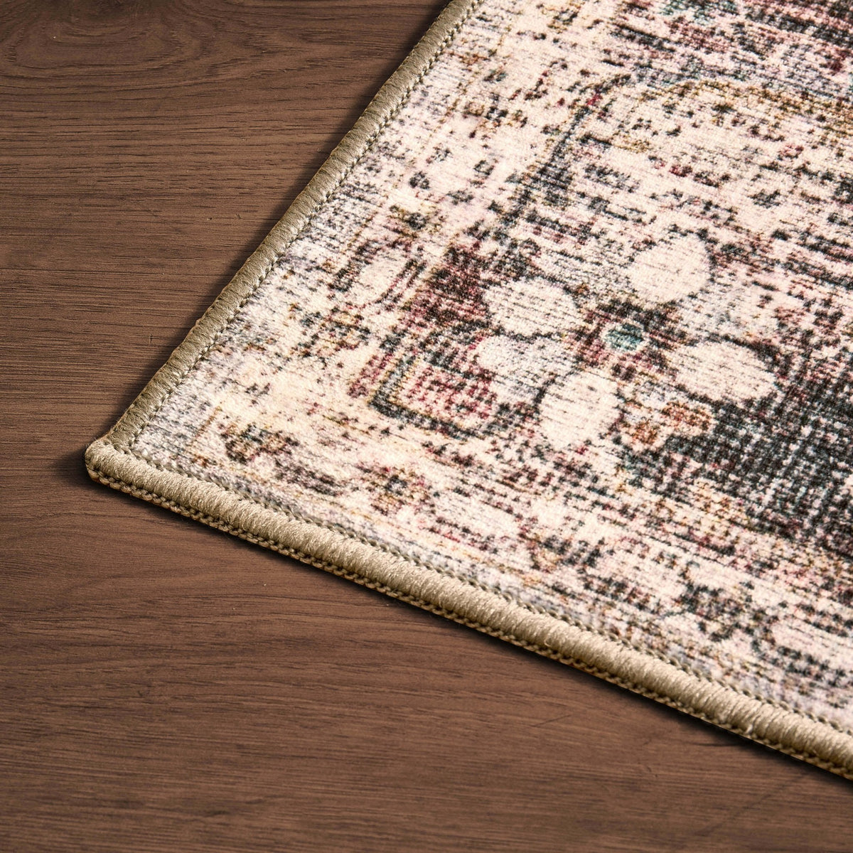 Dusklia - Elara Traditional Floral Rug - Brown