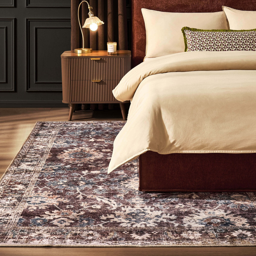 Dusklia - Elara Traditional Floral Rug - Brown